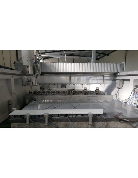 Stonejet sistema CNC 8 ejes combinado con corte por chorro de agua, sistema de impresión directae - Maser